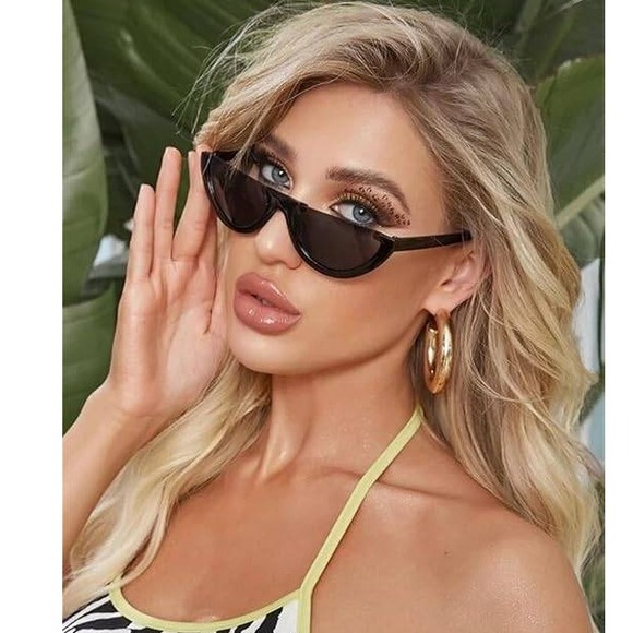 Half Frame Sunglasses Women's Fashion Statement Sunglasses Trendy‎ Street Wear - Picture 1 of 6